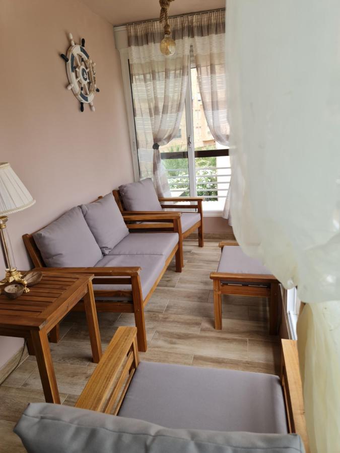 Piso Rosita Y Martin Apartment Benidorm Ngoại thất bức ảnh