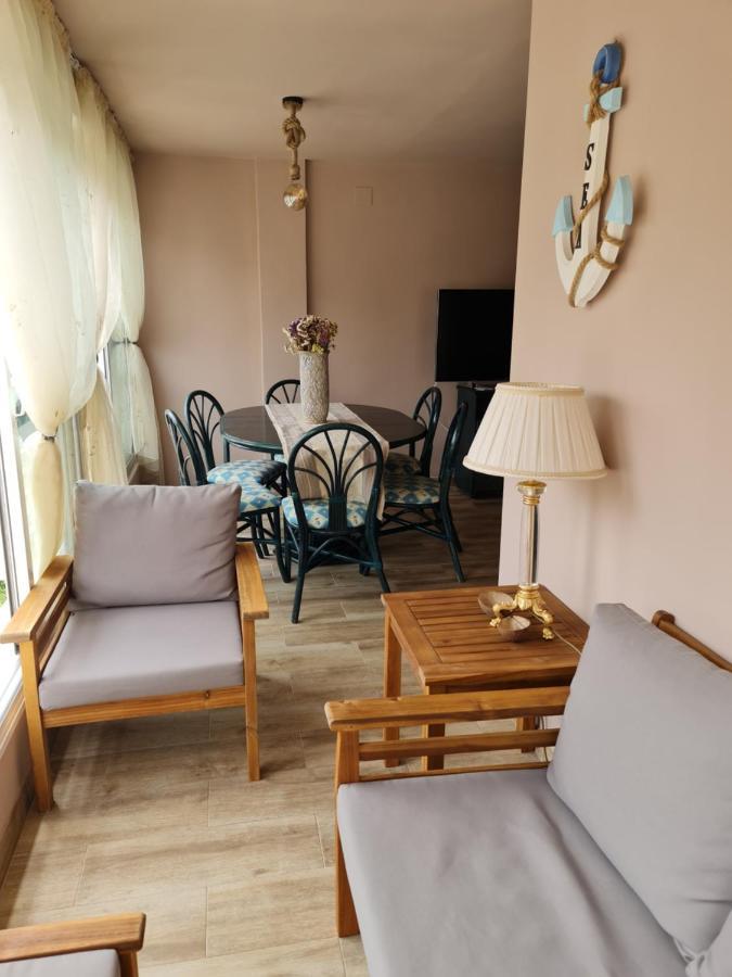 Piso Rosita Y Martin Apartment Benidorm Ngoại thất bức ảnh