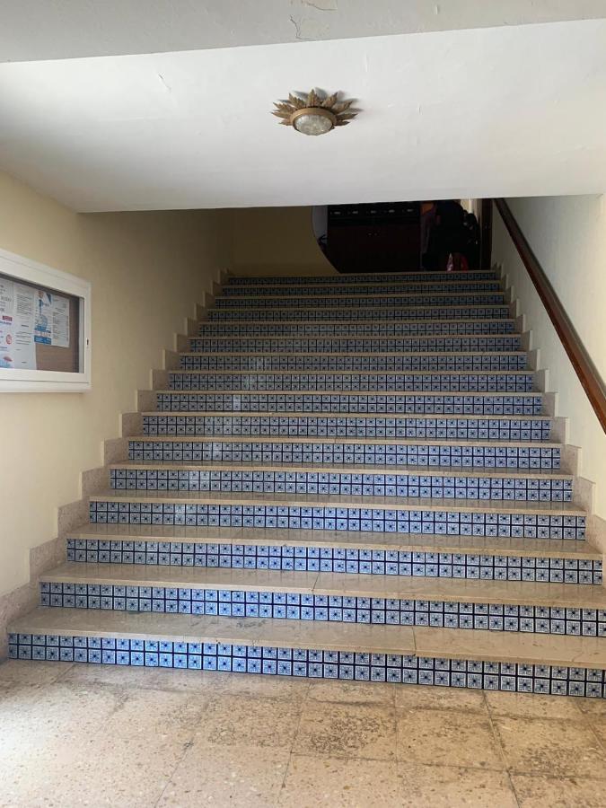 Piso Rosita Y Martin Apartment Benidorm Ngoại thất bức ảnh